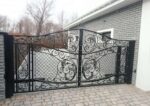 Ворота распашные и откатные с механизмом