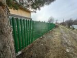 Забор из евроштакетника — изображение 3